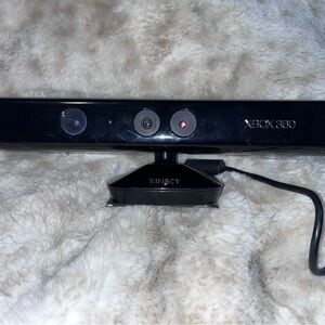 Microsoft Xbox 360 Kinect motion sensor, black